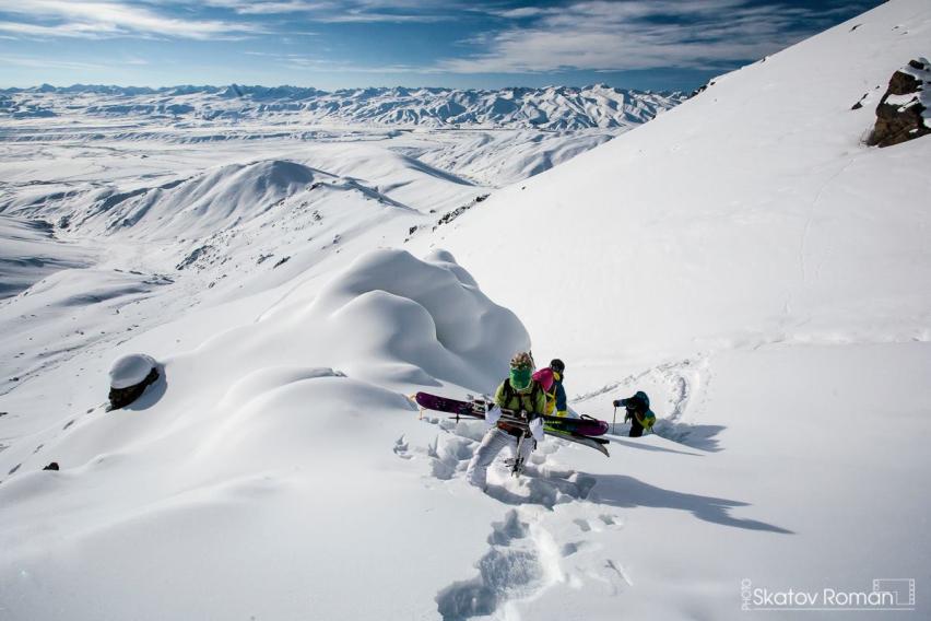 Winter adventure Kyrgyzstan