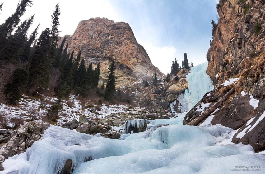 Winter adventure Kyrgyzstan