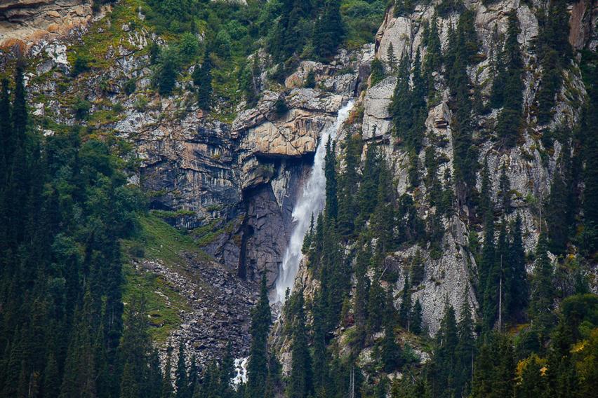 Tears of a Bars Waterfall