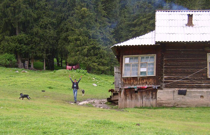 Chong Kyzyl Suu Geophysical Station