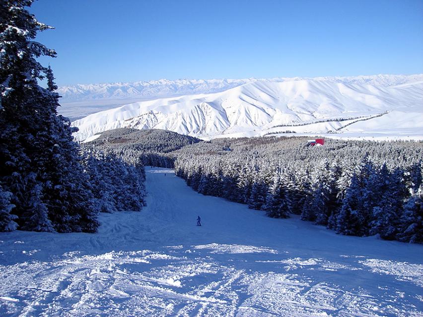 Winter adventure Kyrgyzstan