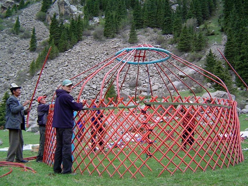 Yurt cam in Chong Kyzyl Suu