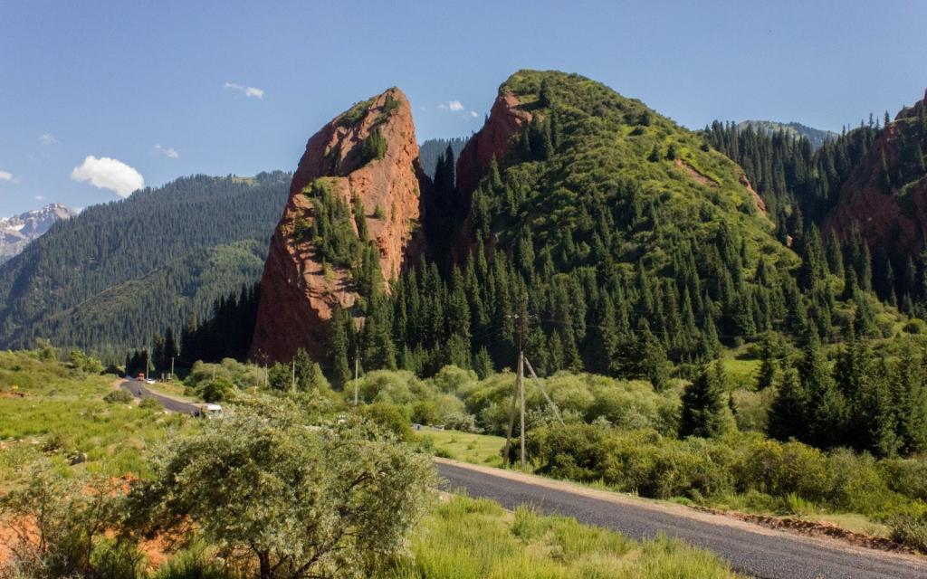 Jeti-Oguz valley