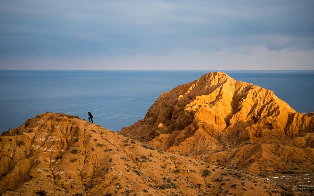 Issyk-Kul winter tour, Mars Canyons