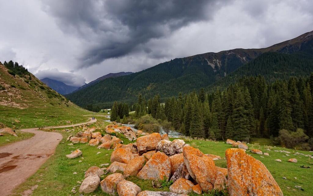 Kok-Jaiyk Valley