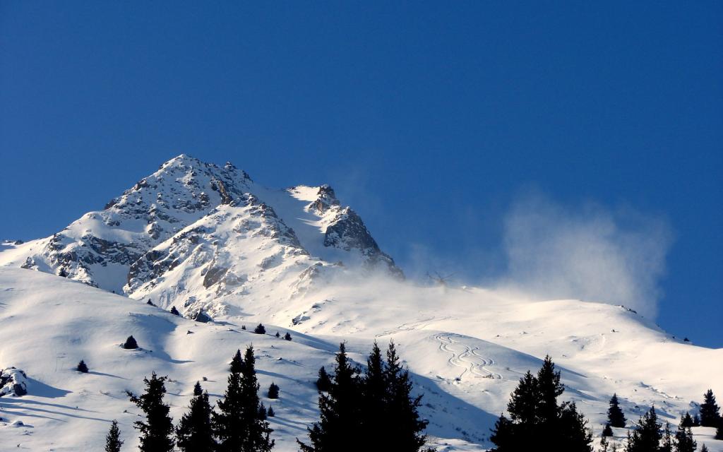 Heliskiing in Karakol