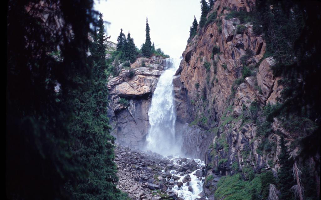 Tears of a Bars Waterfall