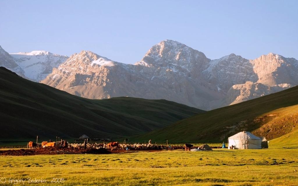 Torugart Pass