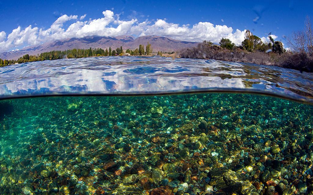 Diving in Issyk Kul lake