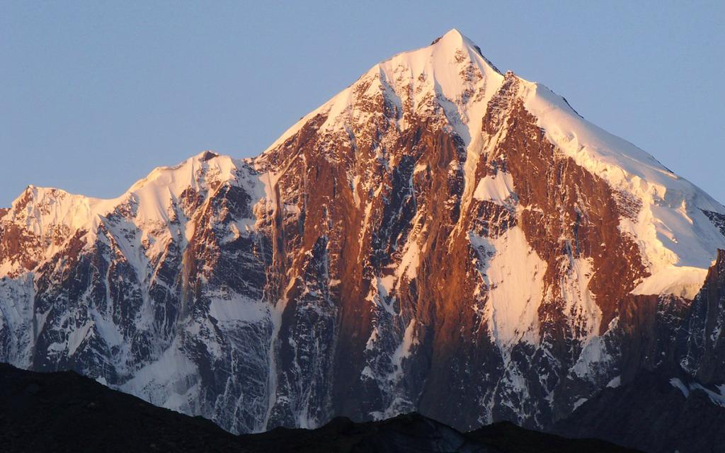 Pyramidalny Peak