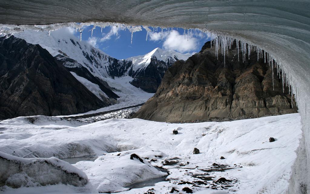 Inylchek Glacier