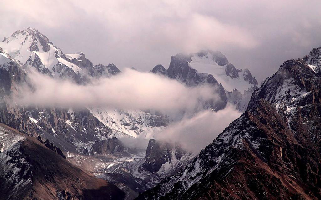 Korona (The Crown) Peak