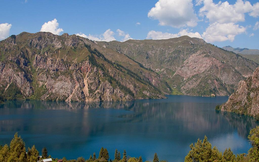 Sary-Chelek lake