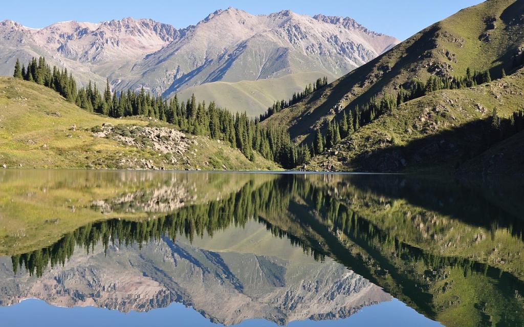 Kol-Kogur Lake