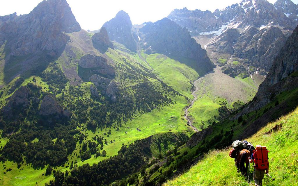Karavshin Gorge