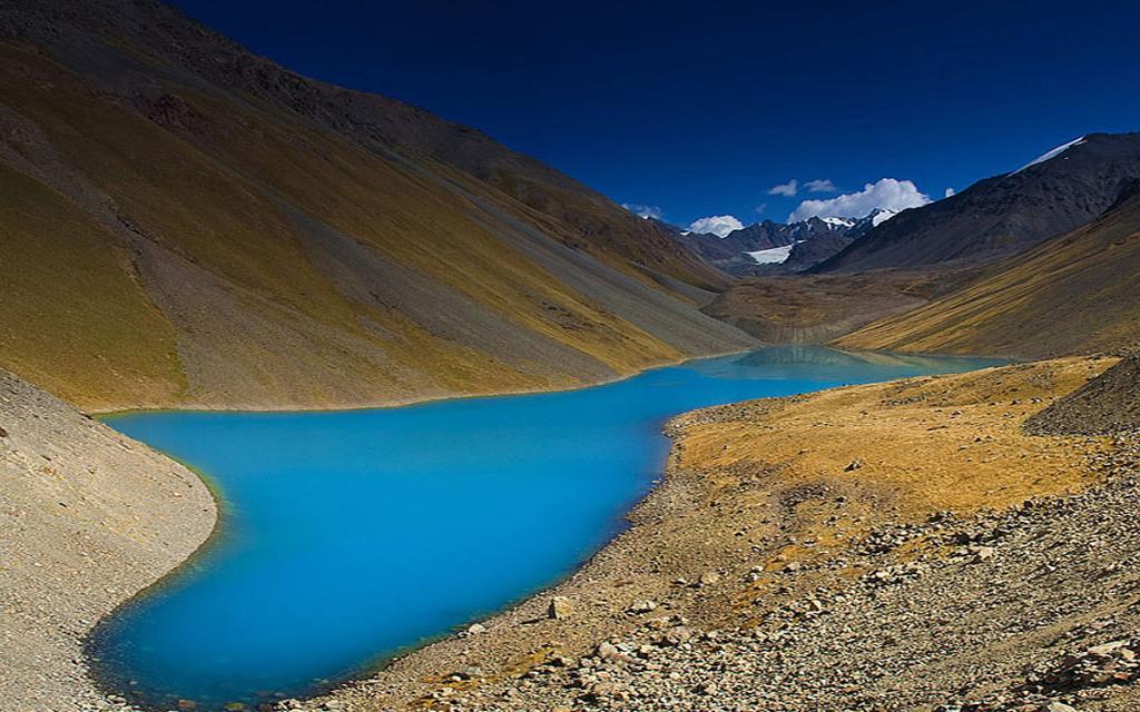 Lake Zhashyl​​-Kel