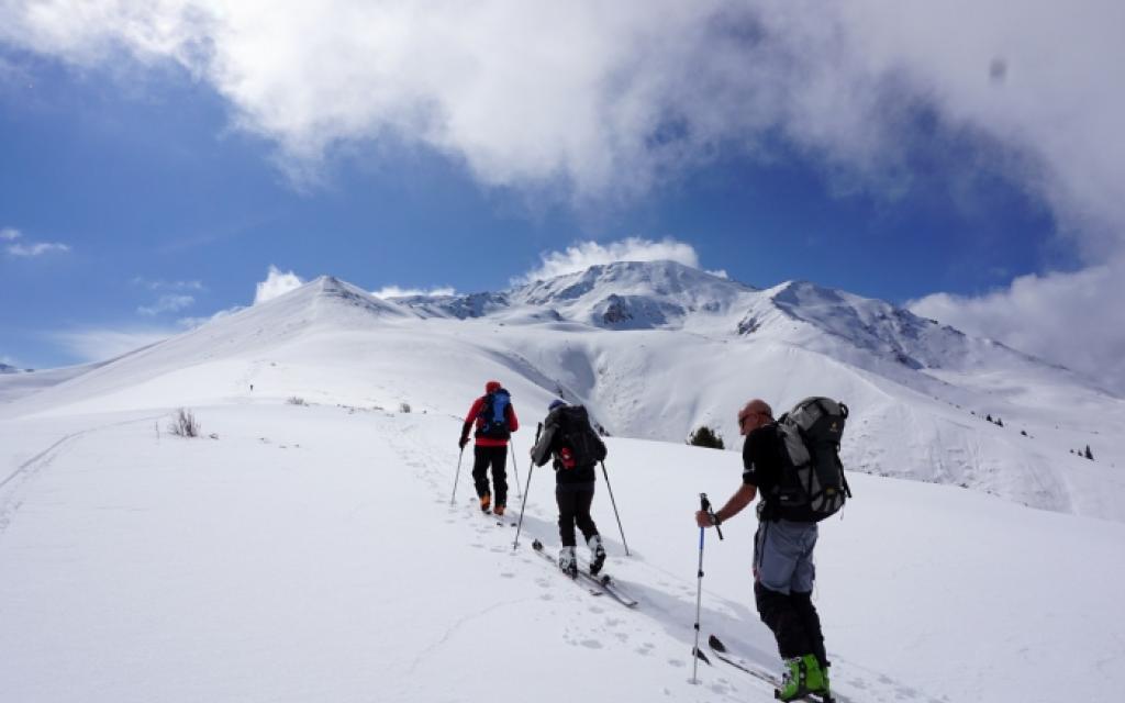 Ski touring in Kyrgyzstan